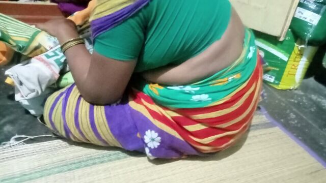 Indian Horny Aunty Nude Pic