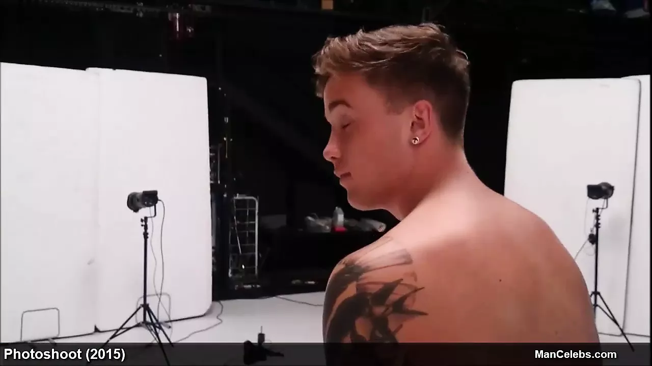 Hot Male Celebrity Sam Callahan Full Nude Photoshoot