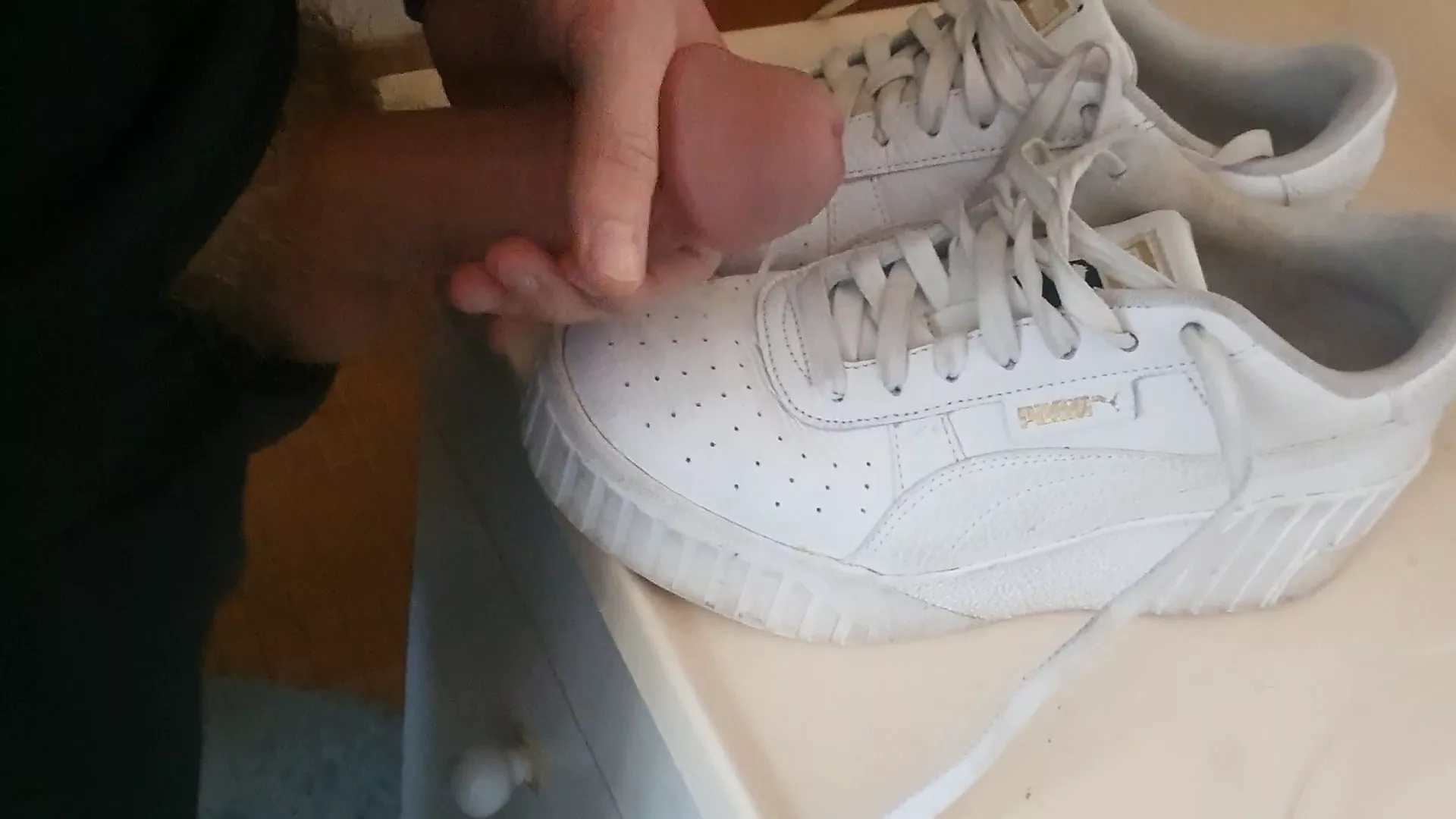 Cum on cousins puma wedges - порно видео