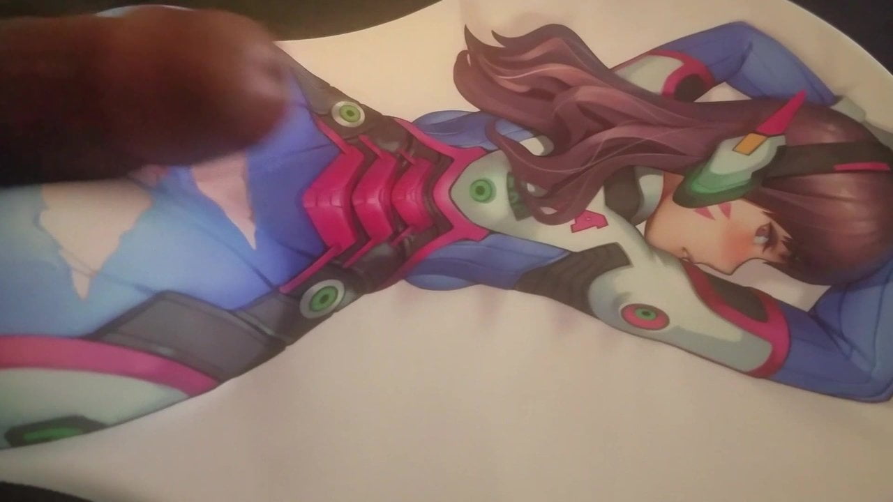 D.VA (Overwatch) Mousepad Cum Tribute - порно видео