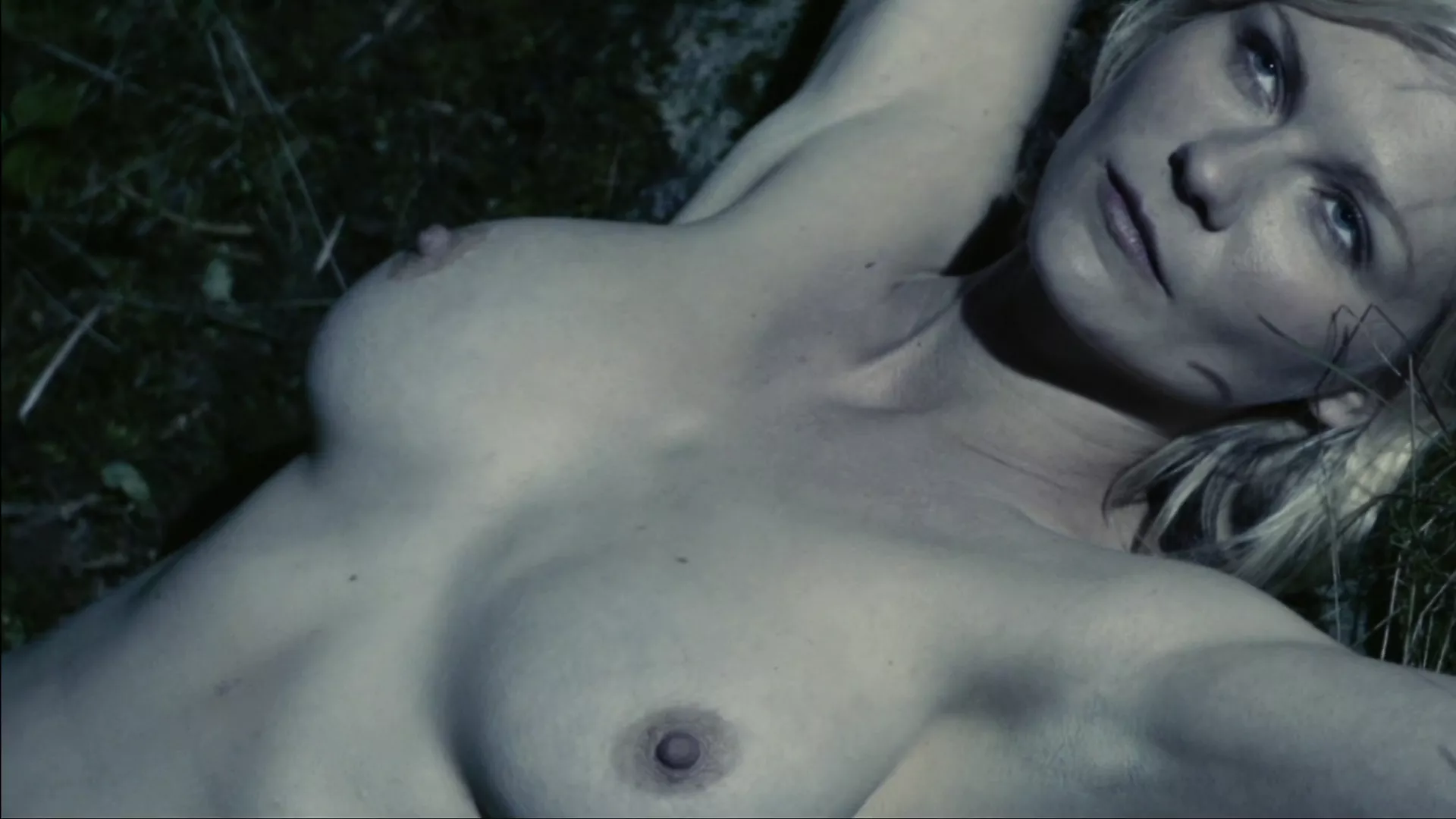 Kirsten dunst tita