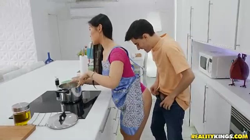 Katana Cooking With Katana - XFantazy.com.mp4 - порно видео